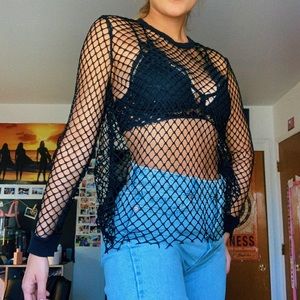 Black fishnet mesh longsleeve top!